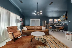 Private Germantown Guesthouse - Image 2