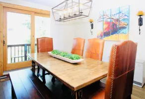 Luxe Cascade Townhome. Sleeps 10. Close to Purg. - Image 3