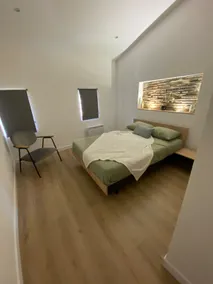 the spacious apartment - Image 5