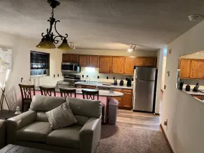 Large Two bedroom - Image 5