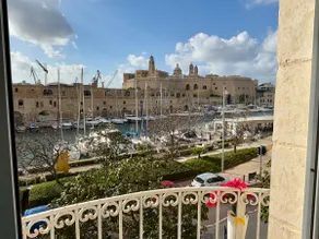 House on the Marina | Parking + Near Valletta - Image 2