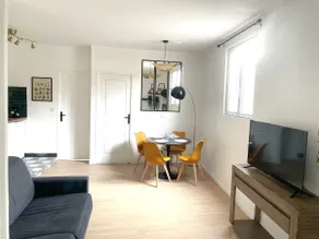 #7 Apartment for 5 people near metro L9 - Image 4