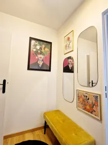 Modern apartment Chantilly station - Image 3