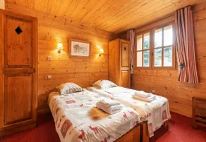 Casa-Chalet Brizolée avec vue sur le lac à Tignes - Image 4
