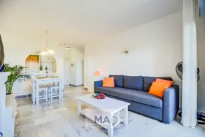 Apartment just 30 meters from the sea and beach - Image 4