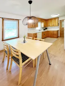 Convenience & Comfort - 3 bed/1 bath Home - Image 2