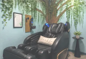 Game Room Oasis • Relax+Recharge • Patio • 2 Kings - Image 3