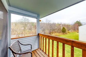 3BR Valleyview | Balcony | Pool | - Image 2