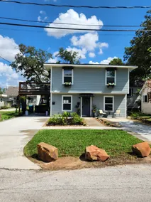 5 Star Spacious Rated Stylish Duplex (Downstairs) - Image 5