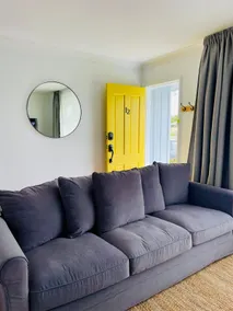 Sunshine Retreat Modern 3BR Haven - Image 3