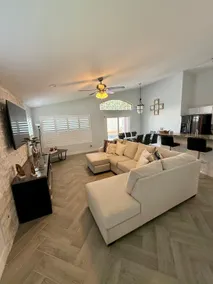 Paradise's Glendale / Heated pool - Image 3