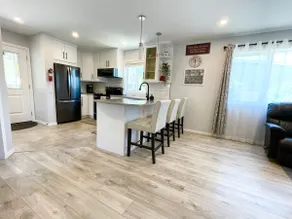 Piano House New4bed,3bath Downtown Near Whitewater - Image 3