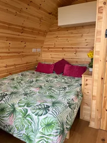 Little Penlee Glamping Pod - Image 4