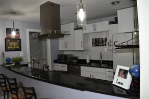 EV Charging • Sleeps 8 • 8 Mi to French Quarter - Image 5