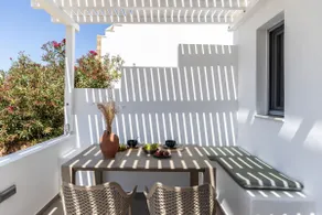Casa Del Mar Agios Romanos Tinos island - Image 3