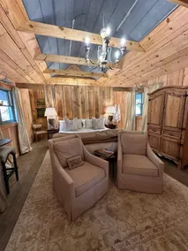 Serene Mountain Cabin - Image 2