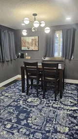 Blue Bungalow - Image 3