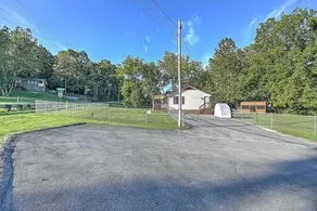 The Getaway on Greenwood - Image 3