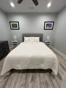 Quiet modern apartment near Atlanta - Image 3