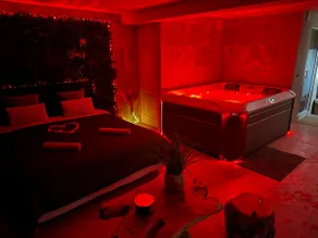 Love room - Image 2