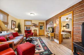 Pinecone Haven - Image 3