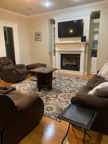 Luxury, modern, homely, near city center - Image 3