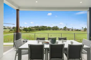 South Beach Escape: Sensational Shell Cove Living - Image 4