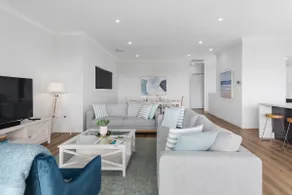 South Beach Escape: Sensational Shell Cove Living - Image 3