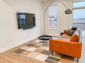Modern Oasis - Image 3