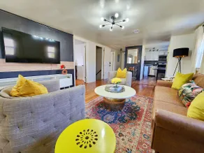 Chic Family & Pet Friendly Apt by Toseb Design - Image 5