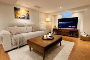 2BR Suite | Near Pearson | Full Kitchen | Netflix - Image 5