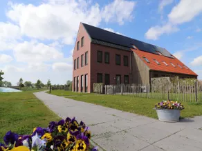Villa i Leons med bådudlejning - Image 2