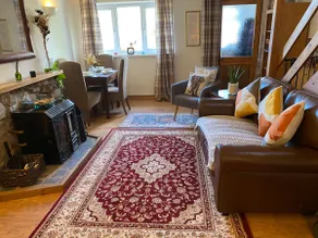 House with sea views in Pendeen - Image 5