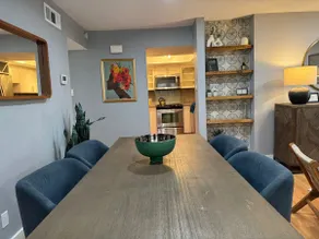Modern condo near trail, dining & downtown hotspot - Image 4