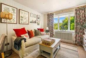 Beautiful New Forest Hideaway - Image 2