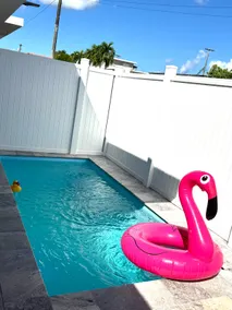 Oasis Urbano with Private Pool and Solar Panel - Image 2