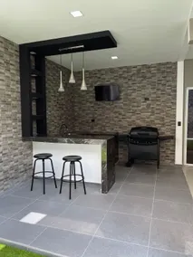 Santein House - Image 5
