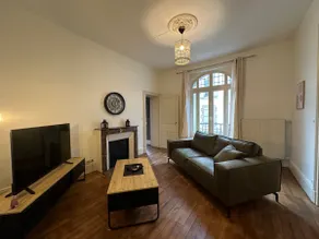 Ground floor apartment 3 bedrooms 6 people city center - Image 2