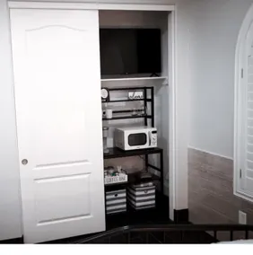 Private Detached Guest Suite Sleeps 2 in Gilbert - Image 3