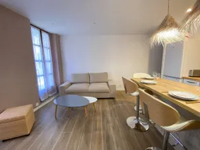 T2 heart of the city + Air conditioning + Wifi + 2 min to the beaches - Image 5