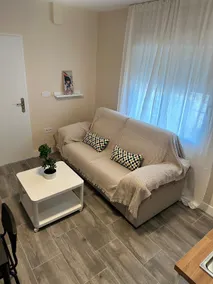 Lola Flores's Little Apartment - Image 2