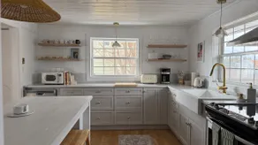 Layover Seaside | Tranquil Oceanview Cottage - Image 2