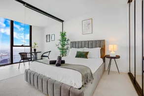Skyhigh 2B2B Apt with amazing sea views in CBD - Image 2