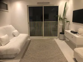 Comfortable - close to the center and beach access - Image 4
