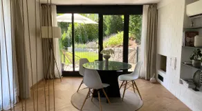 5* Terrace Apartment with Panoramic Views + eBikes - Image 5