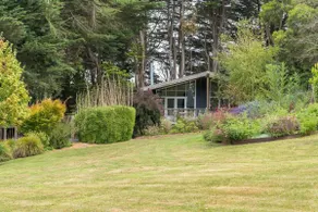 Cottage Enchantment—A Blooming Couple's Retreat - Image 5