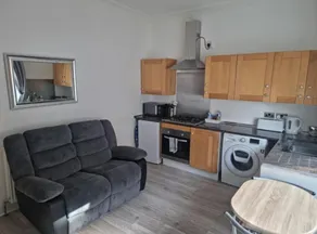 Lido Bay Ground Floor Apartment - Image 3
