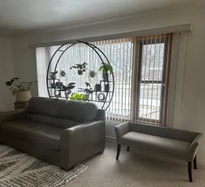 Charming 3 Bedroom Ranch - Image 4