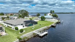 Waterfront Gulf Cove Retreat - Image 2