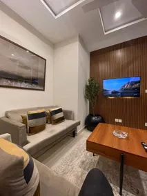 Designer 1Bed Apartment by TheDeny’s - Image 5
